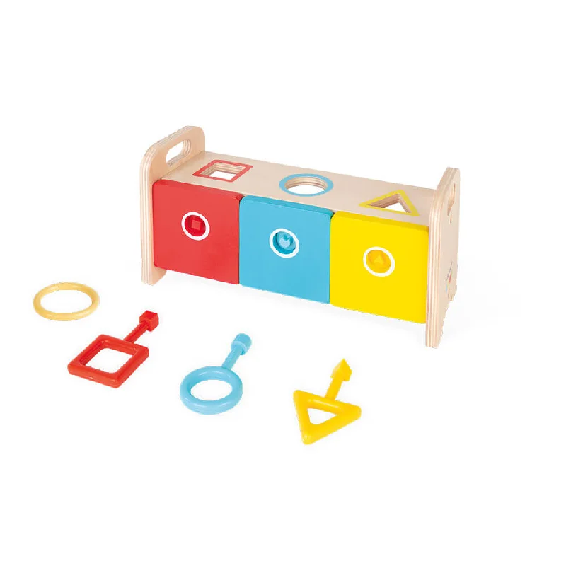 tactile wooden toys                   ESSENTIEL - SHAPE SORTER BOX WITH KEYS