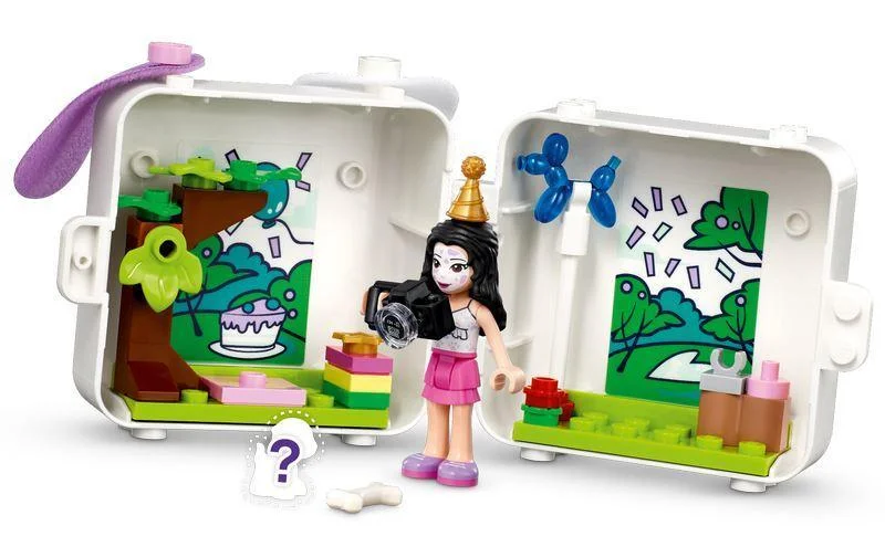 Intricately designed LEGOLEGO FRIENDS 41663 Emma's Dalmatian Cube
