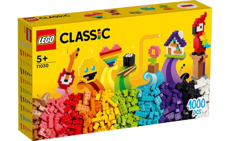 Inspiring architectural interest LEGOLEGO® Classic 11030 Lots of Bricks