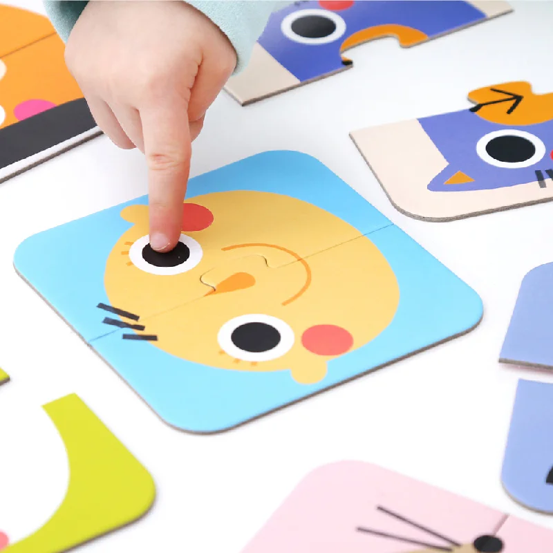 Fast-paced games Banana Panda "Faces" On-the-Go Puzzle Halves