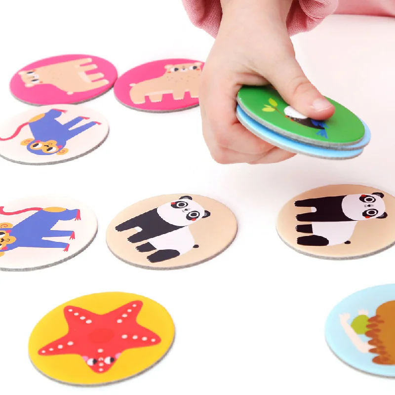 Age-appropriate puzzles Banana Panda "Wild Animals" On-the-Go Puzzle Memory Game